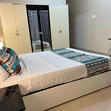 داكاغْ Yelow Home المظهر الخارجي الصورة