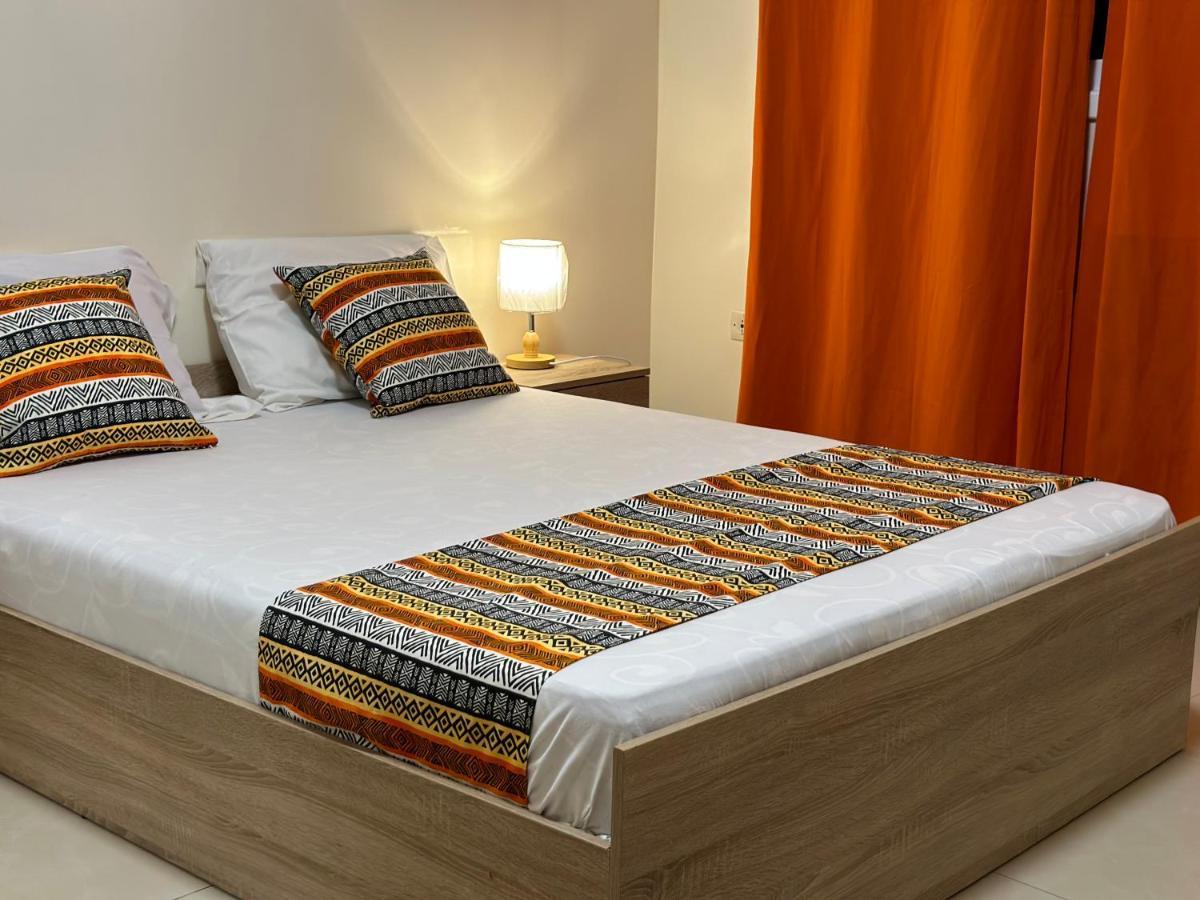 داكاغْ Yelow Home المظهر الخارجي الصورة